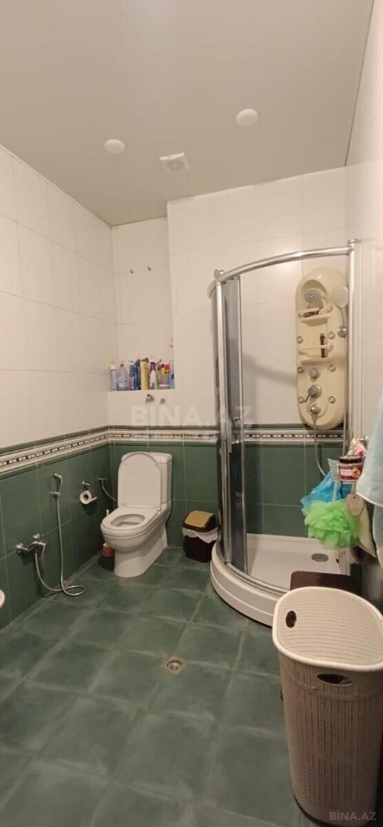 4 otaqlı Yeni tikili, Nizami m., Bakı