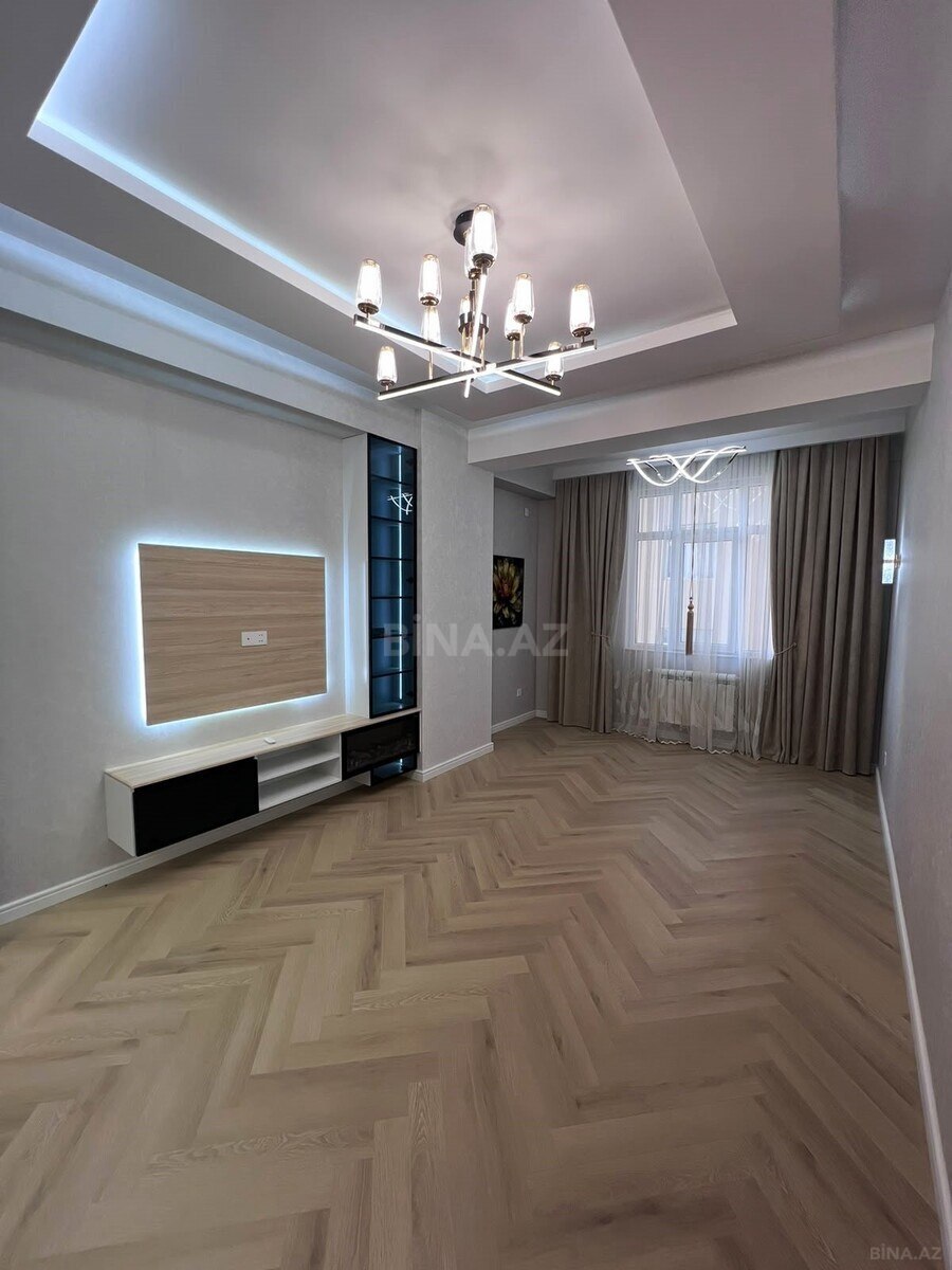 3 otaqlı Yeni tikili, Qara Qarayev m., Bakı