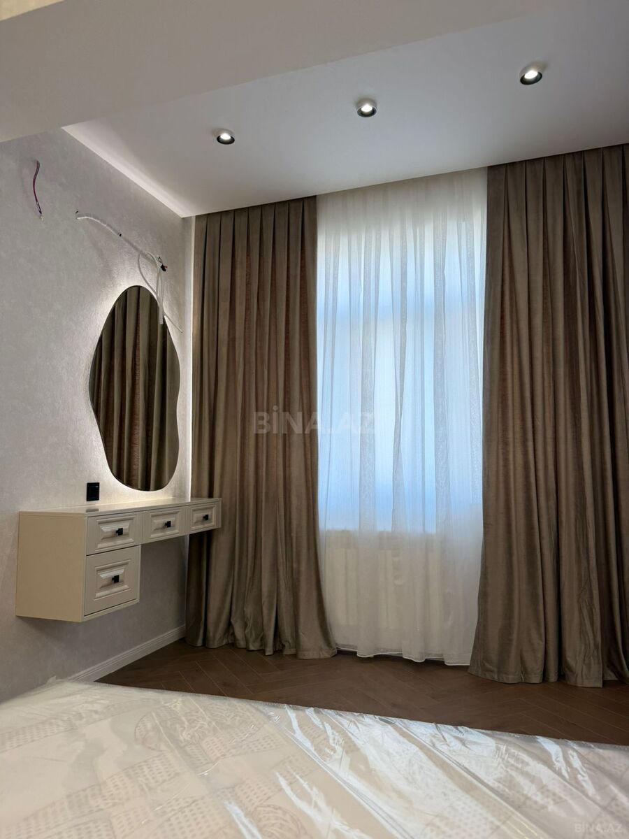 3 otaqlı Yeni tikili, Neftçilər m., Bakı