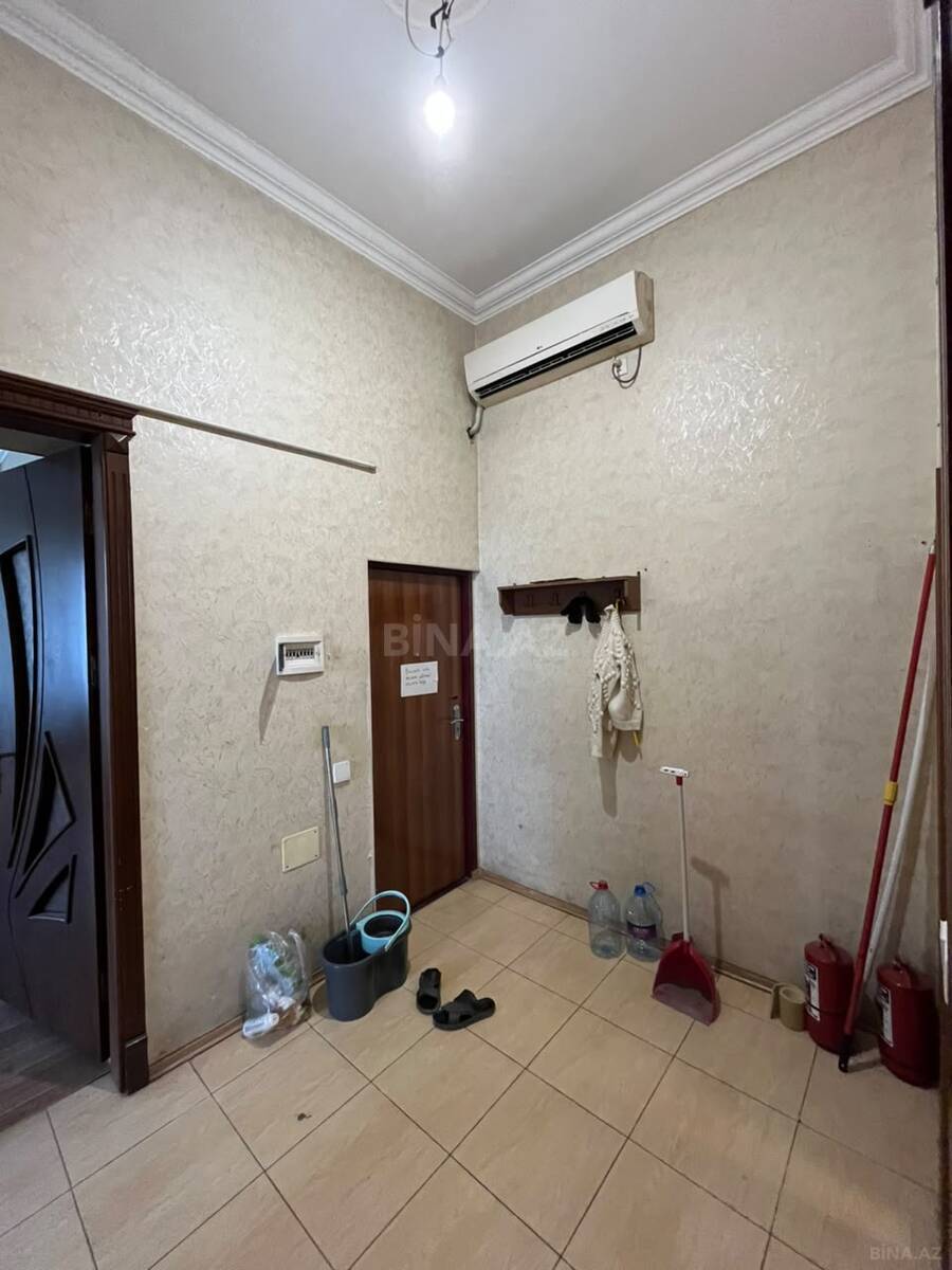 2 otaqlı Köhnə tikili, 28 May m., Bakı
