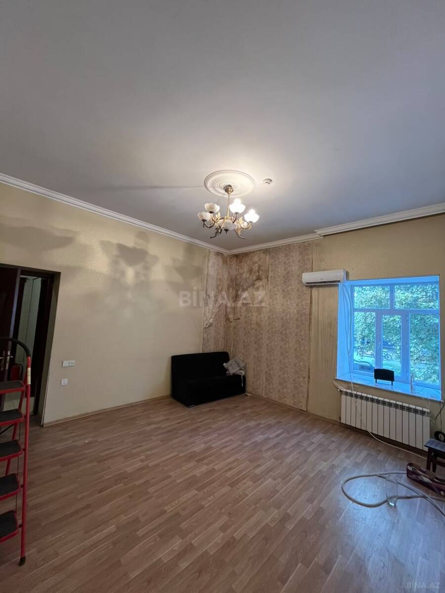 2 otaqlı Köhnə tikili, 28 May m., Bakı