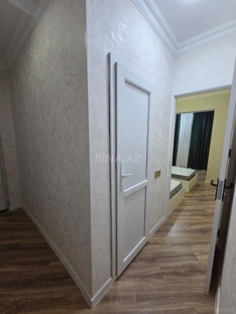 2 otaqlı Köhnə tikili, İnşaatçılar m., Bakı