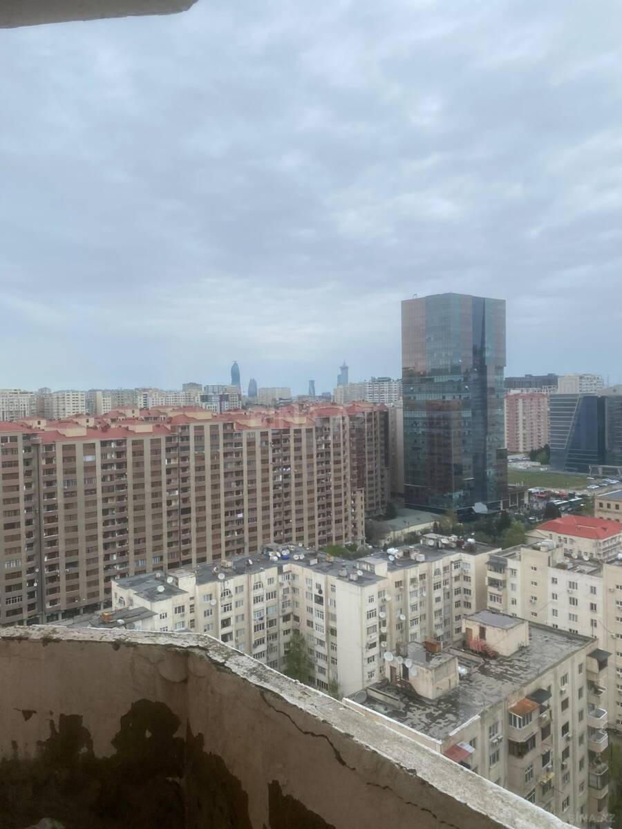 3 otaqlı Yeni tikili, Şah İsmayıl Xətai m., Bakı