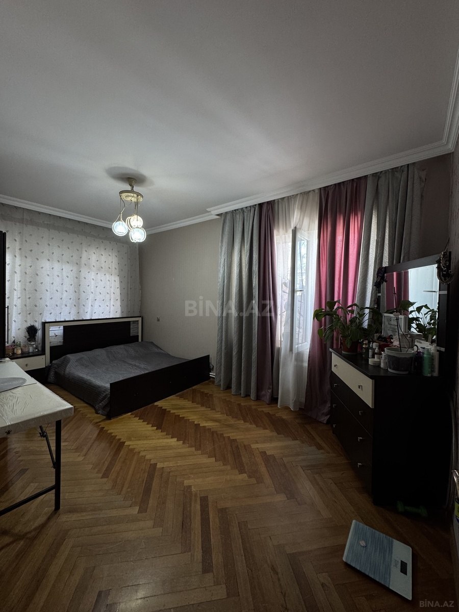 3 otaqlı Köhnə tikili, Əhmədli m., Bakı