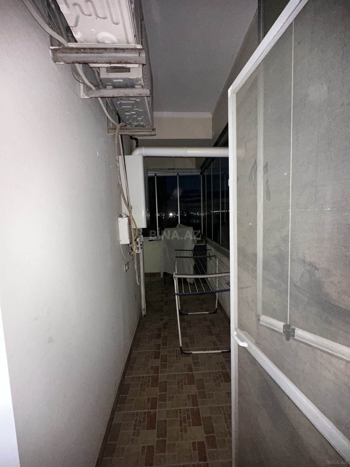 3 otaqlı Yeni tikili, Xırdalan