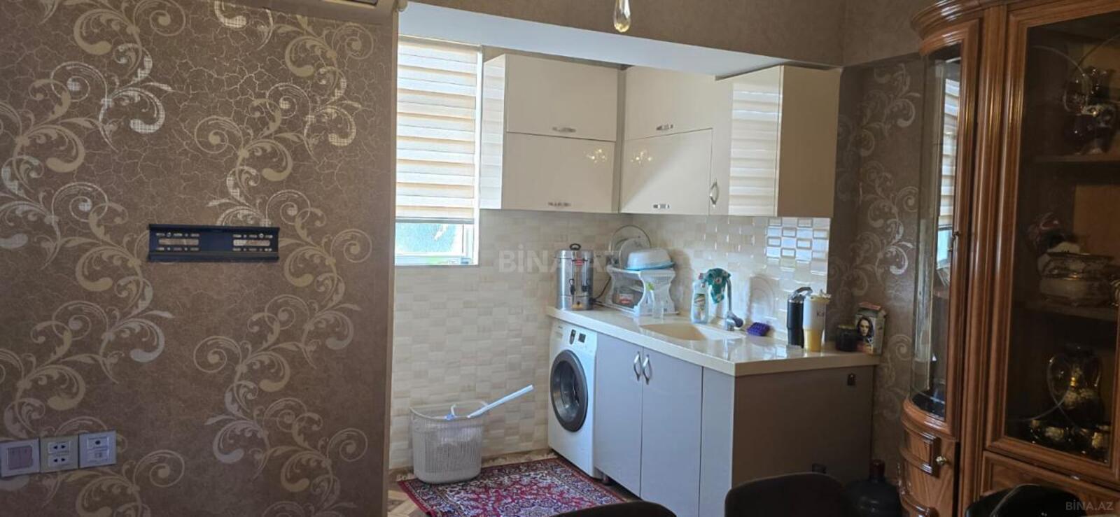 2 otaqlı Köhnə tikili, İnşaatçılar m., Bakı