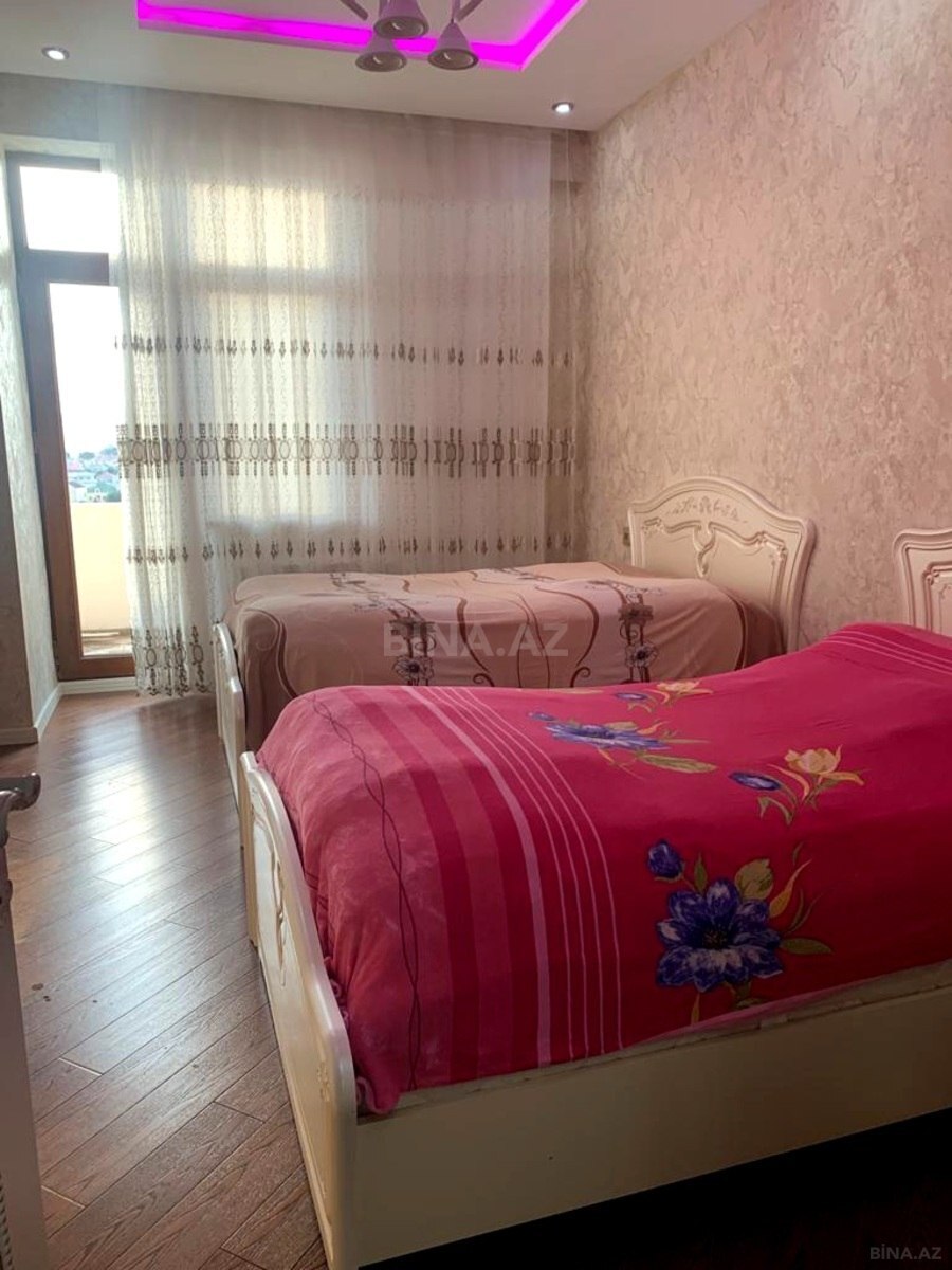 3 otaqlı Yeni tikili, İnşaatçılar m., Bakı