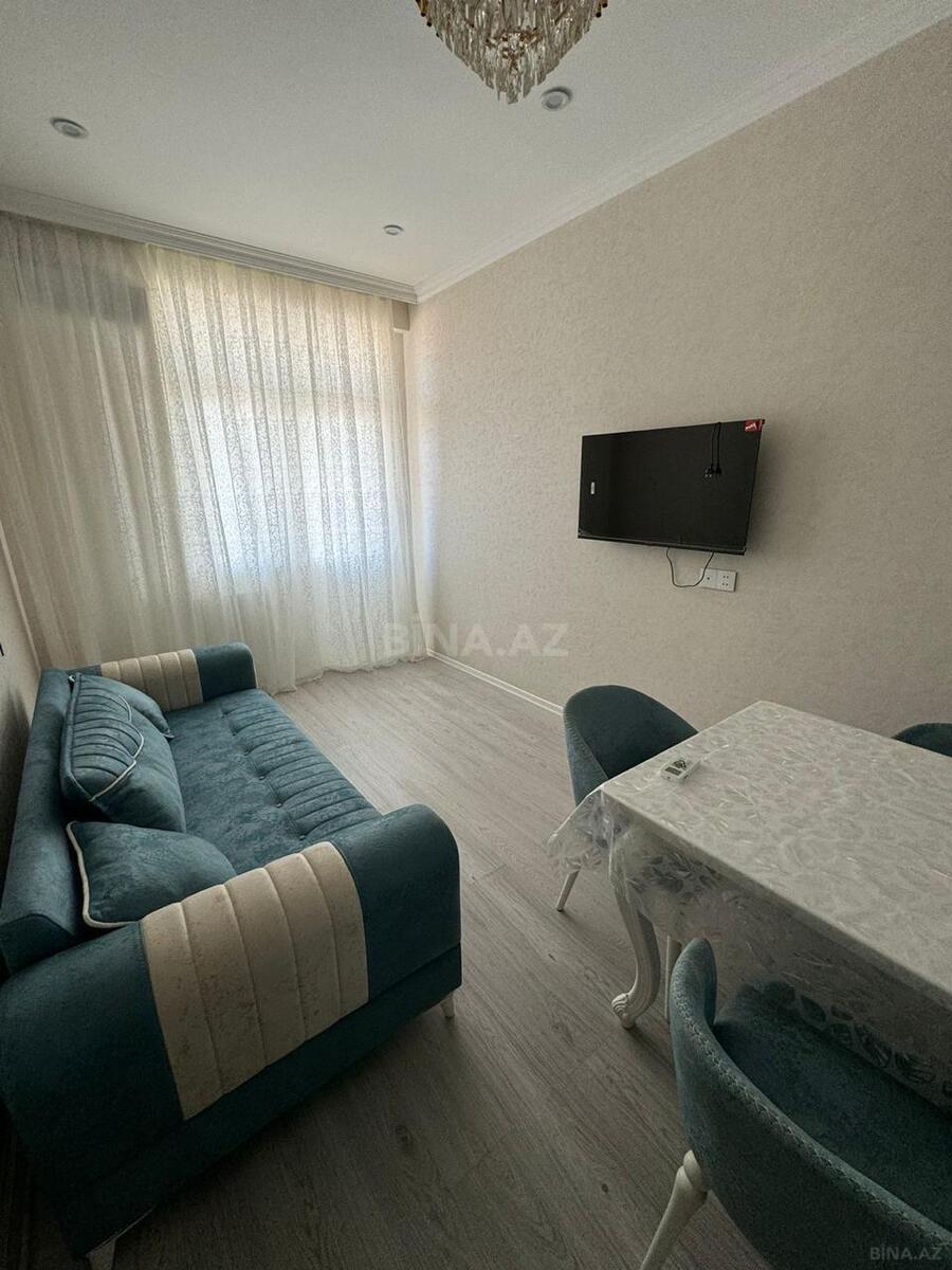 3 otaqlı Yeni tikili, Şah İsmayıl Xətai m., Bakı