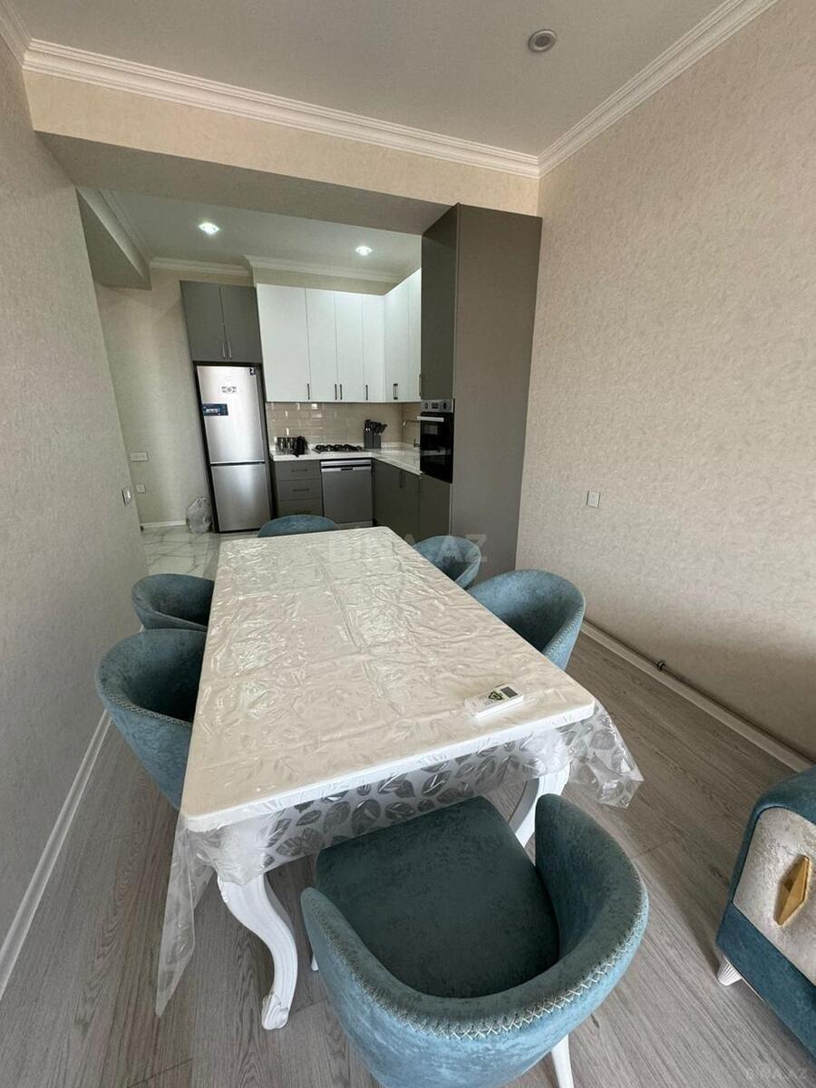 3 otaqlı Yeni tikili, Şah İsmayıl Xətai m., Bakı