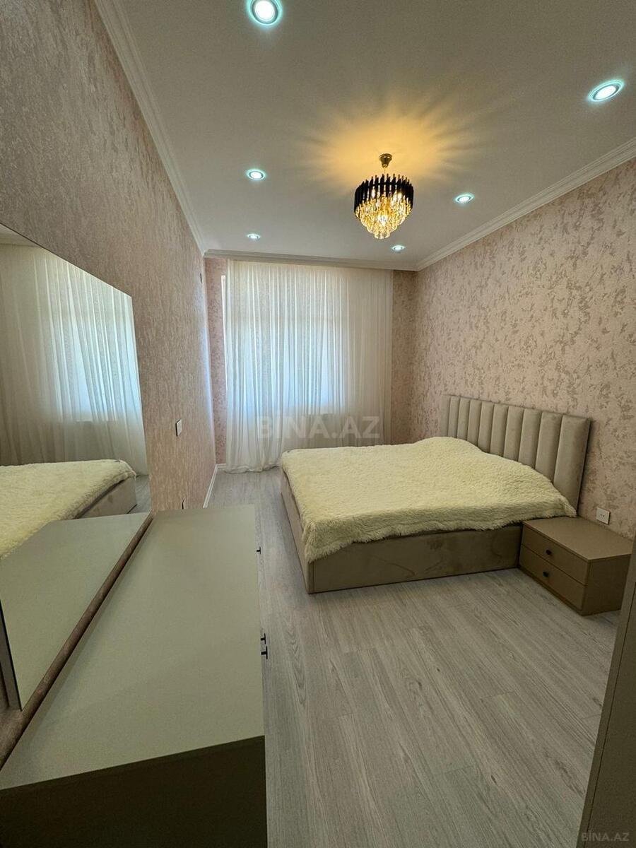 3 otaqlı Yeni tikili, Şah İsmayıl Xətai m., Bakı