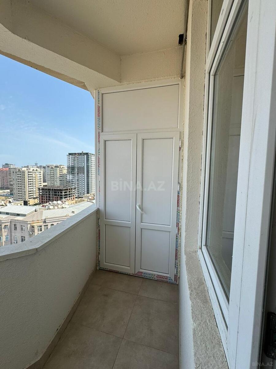 3 otaqlı Yeni tikili, Şah İsmayıl Xətai m., Bakı