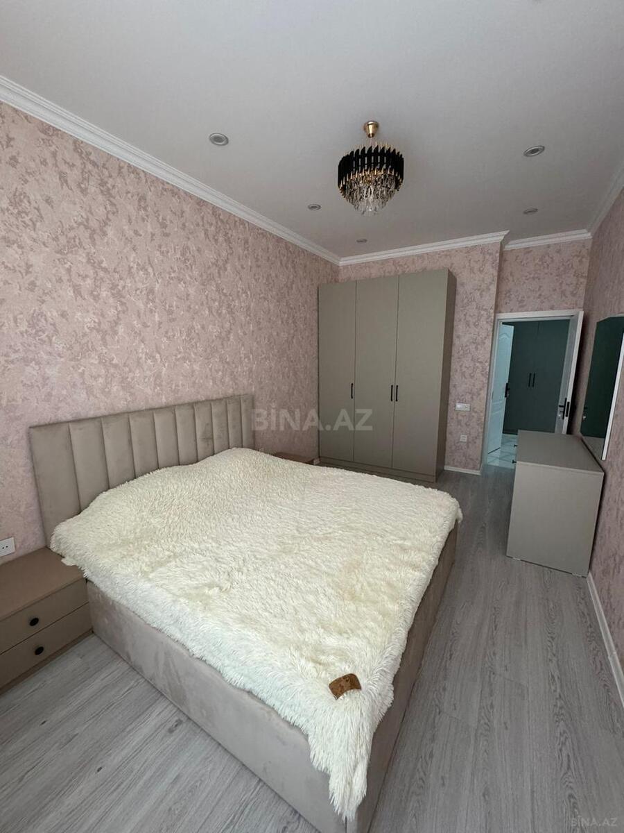 3 otaqlı Yeni tikili, Şah İsmayıl Xətai m., Bakı