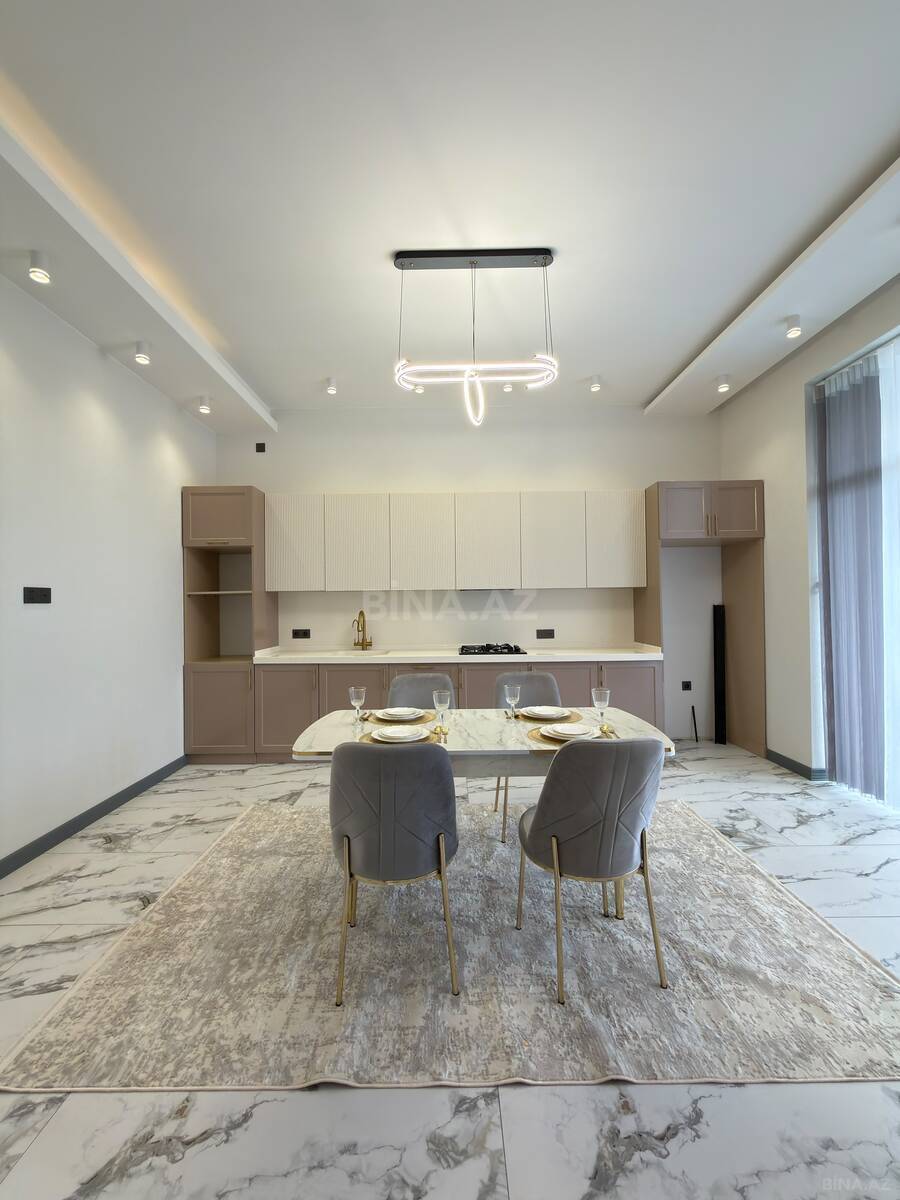 5 otaqlı Həyət evi/Bağ evi, Mərdəkan q., Bakı