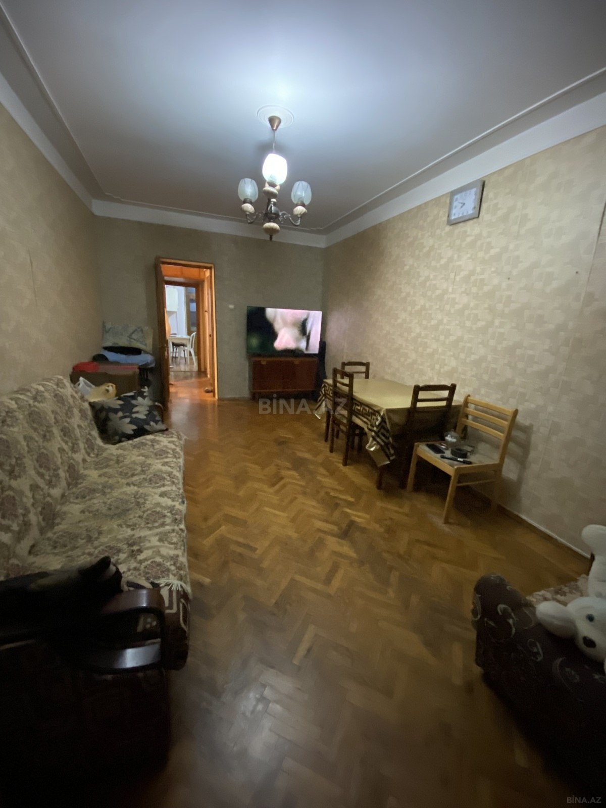 2 otaqlı Köhnə tikili, Elmlər Akademiyası m., Bakı
