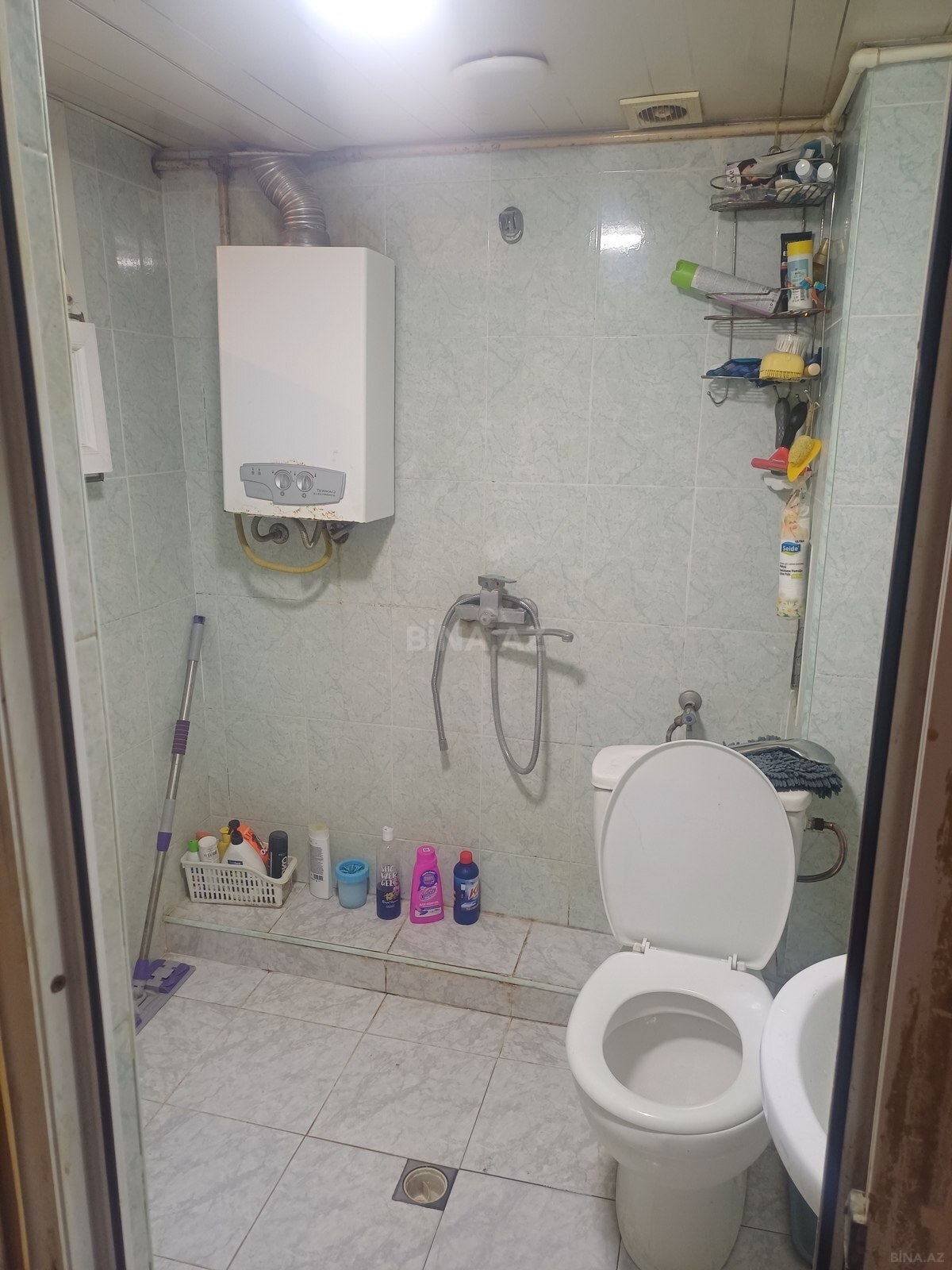 2 otaqlı Köhnə tikili, Qara Qarayev m., Bakı
