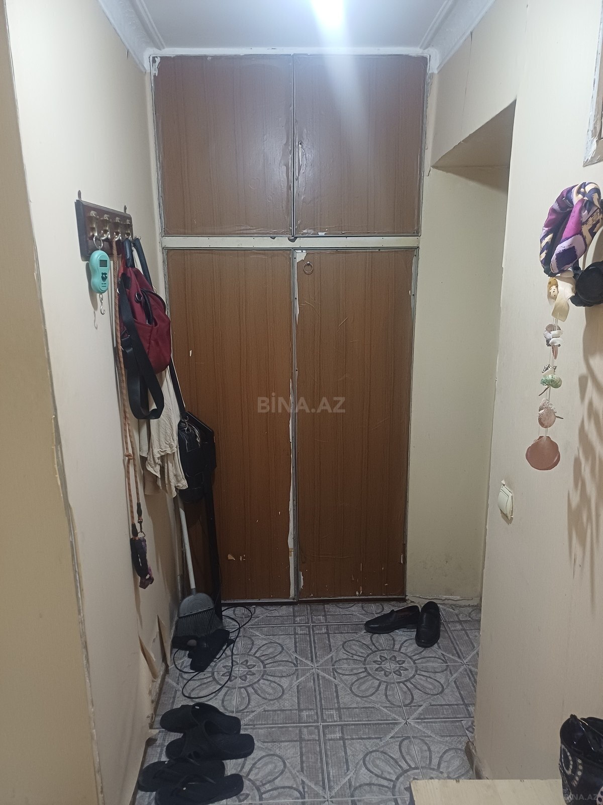 2 otaqlı Köhnə tikili, Qara Qarayev m., Bakı
