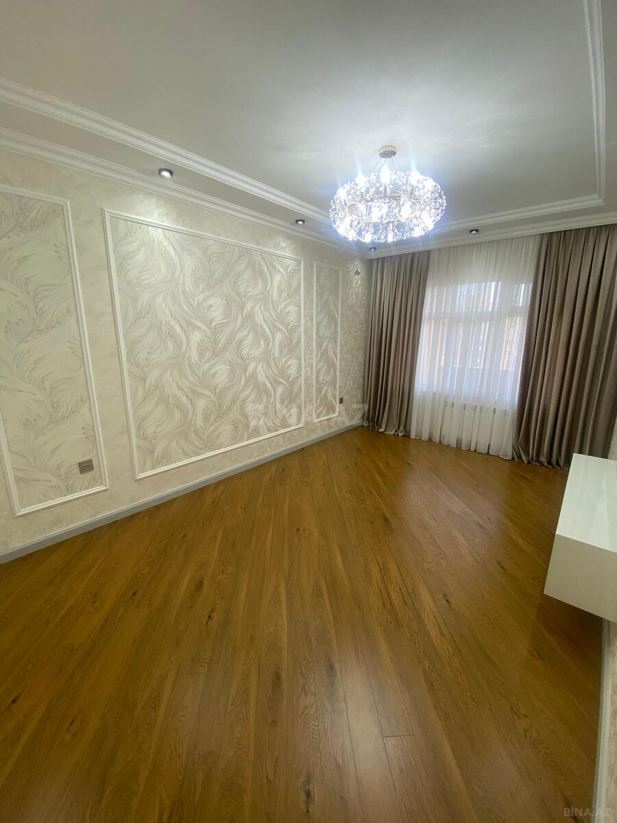 2 otaqlı Köhnə tikili, Bakıxanov q., Bakı