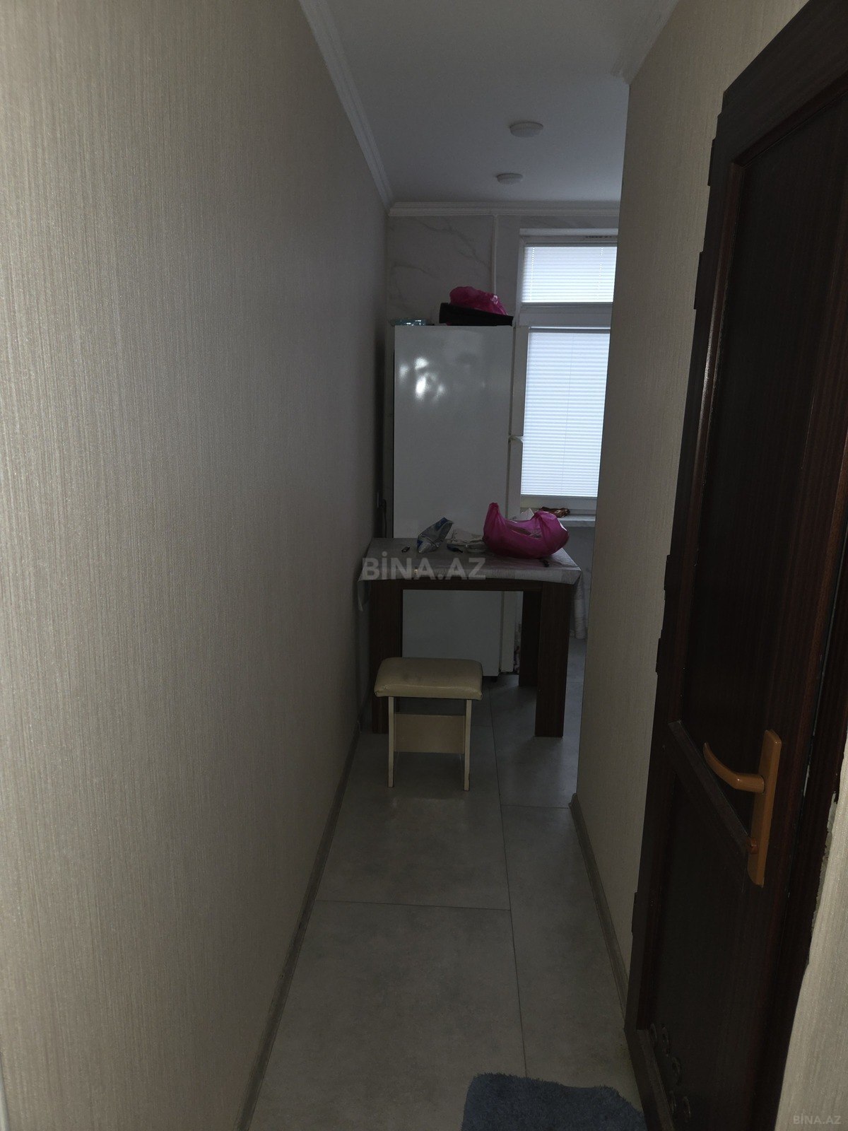 3 otaqlı Köhnə tikili, Neftçilər m., Bakı