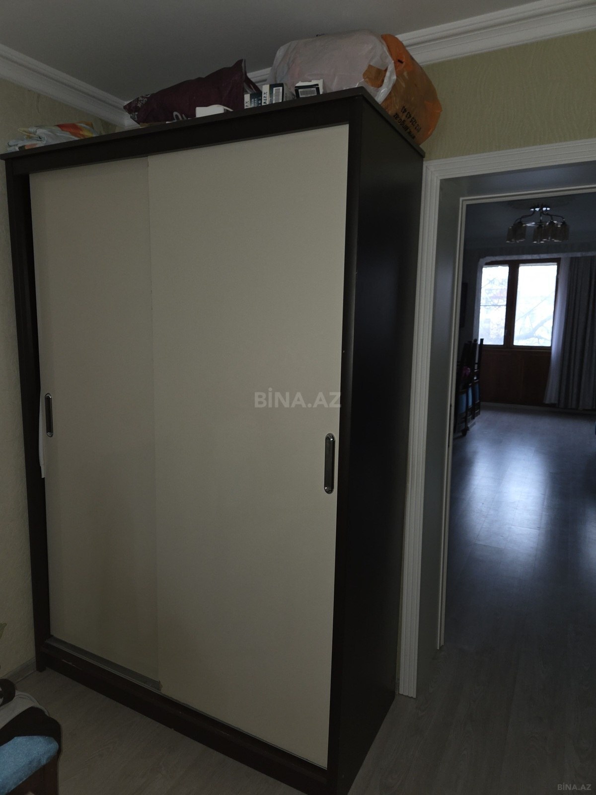 3 otaqlı Köhnə tikili, Neftçilər m., Bakı