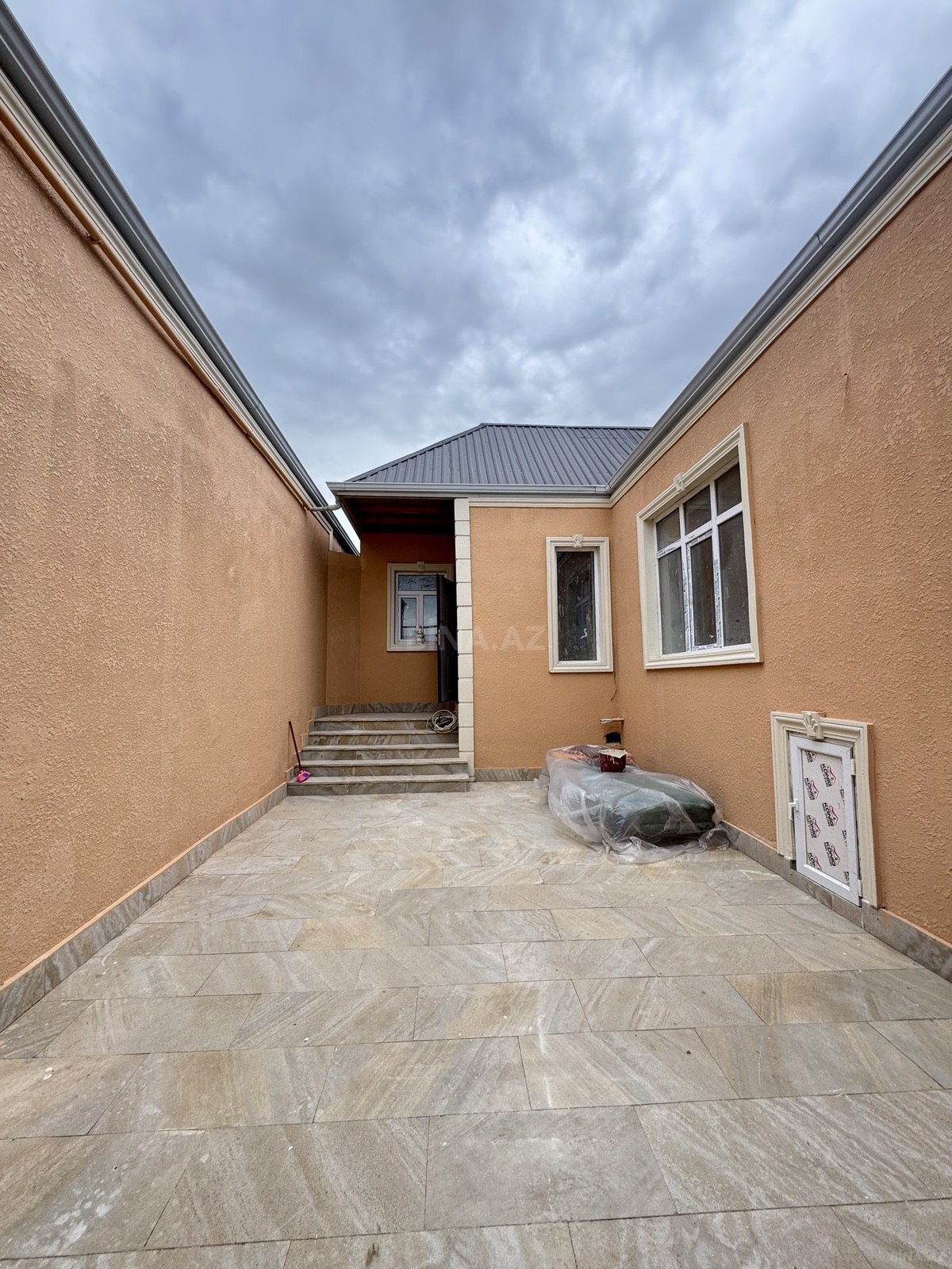 3 otaqlı Həyət evi/Bağ evi, Hövsan q., Bakı