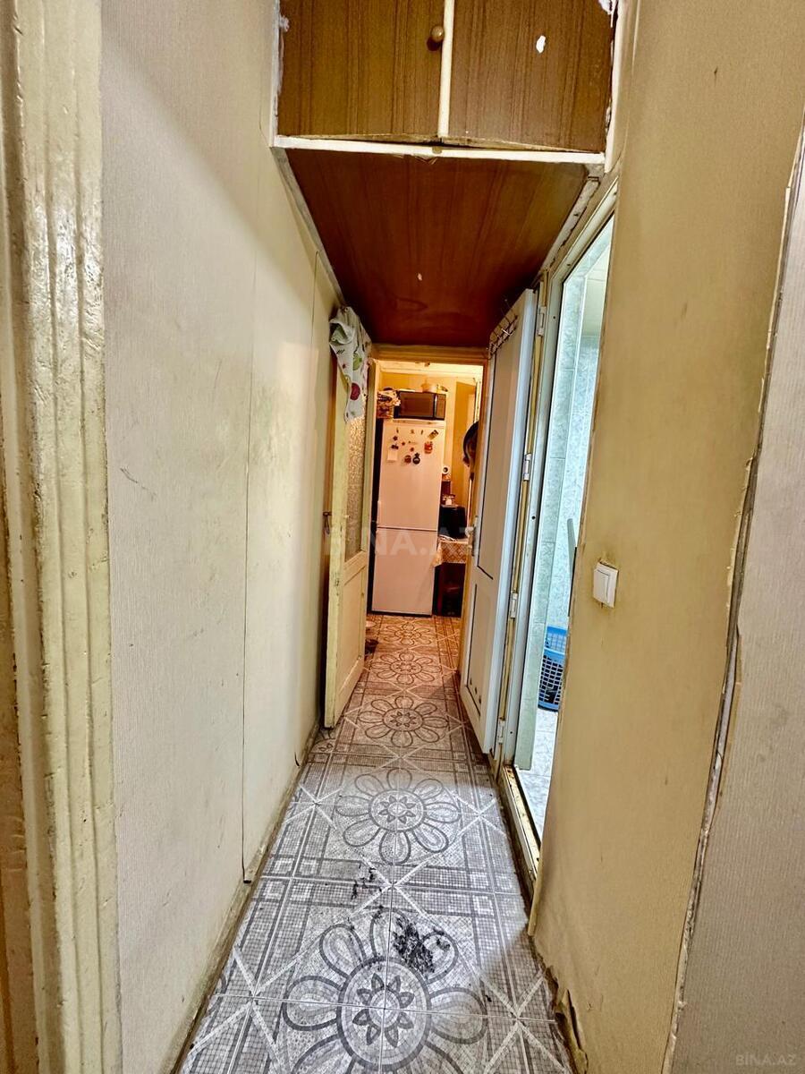 2 otaqlı Köhnə tikili, Qara Qarayev m., Bakı