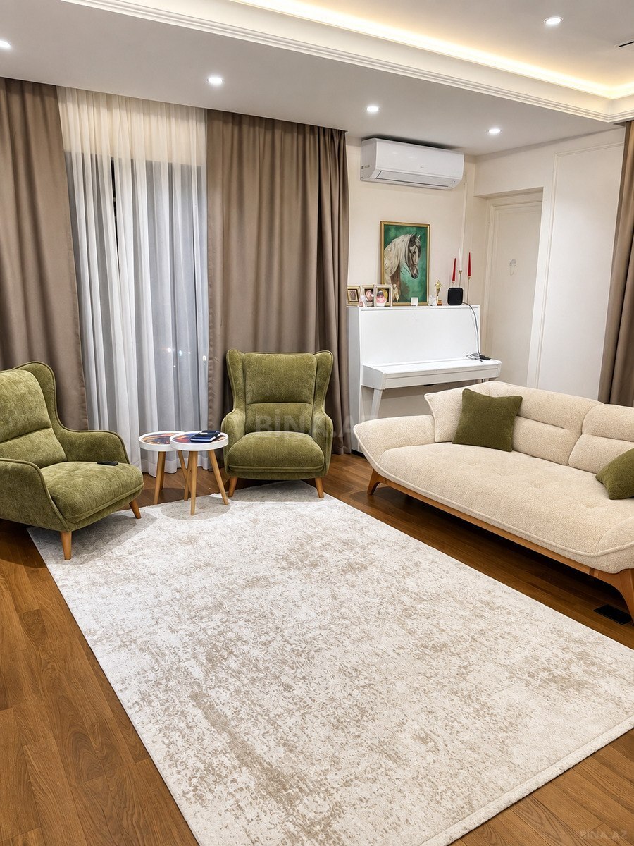 3 otaqlı Yeni tikili, Şah İsmayıl Xətai m., Bakı