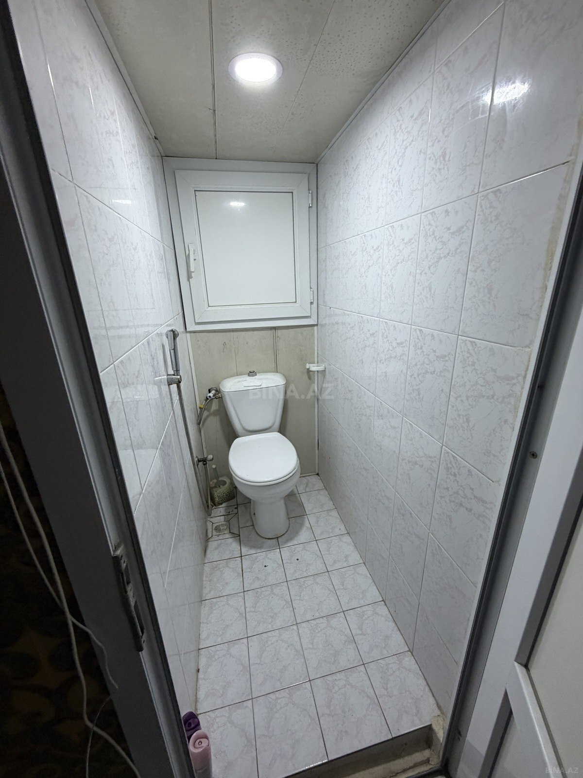 3 otaqlı Köhnə tikili, Xalqlar Dostluğu m., Bakı