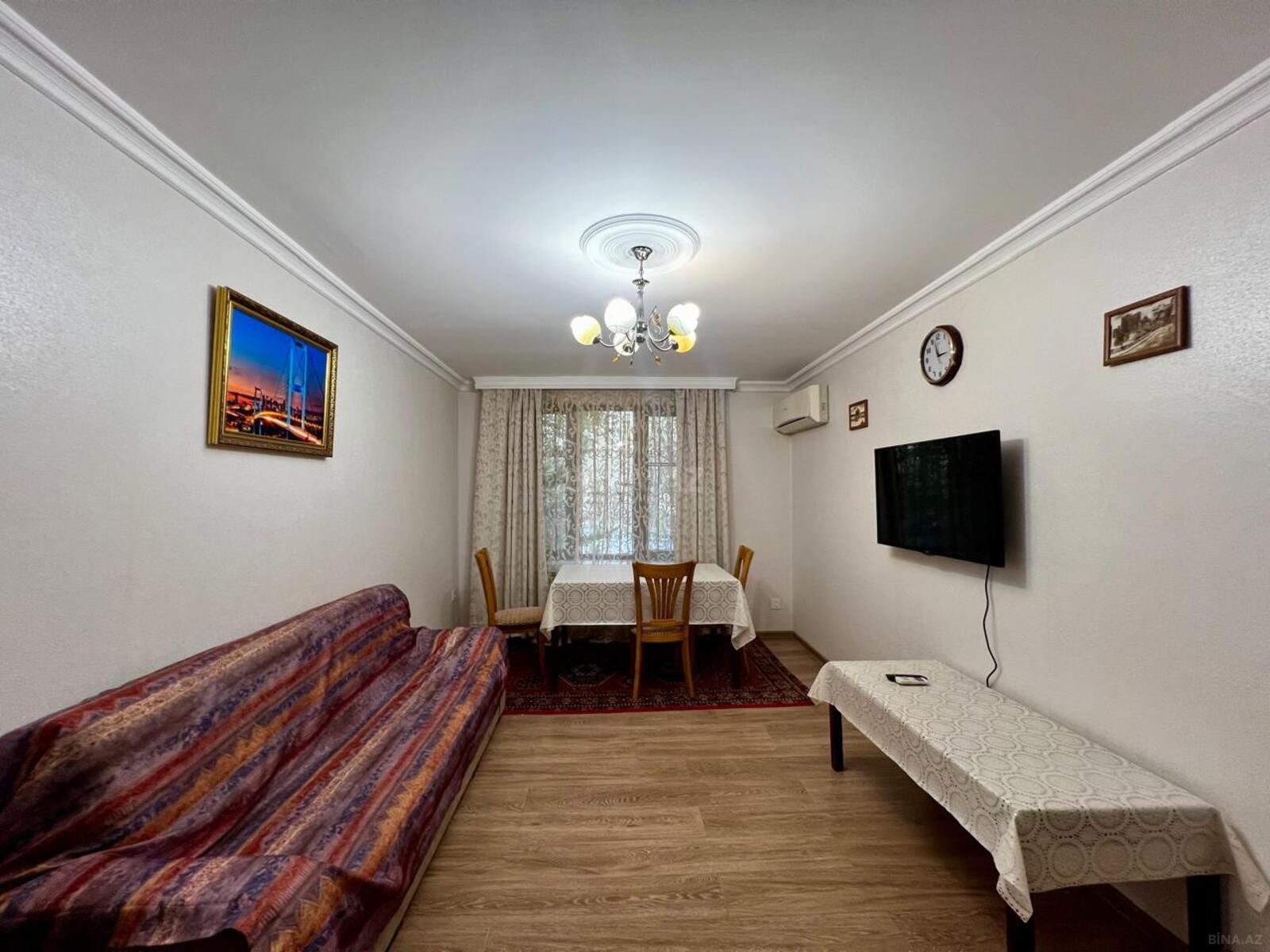 2 otaqlı Köhnə tikili, Qara Qarayev m., Bakı