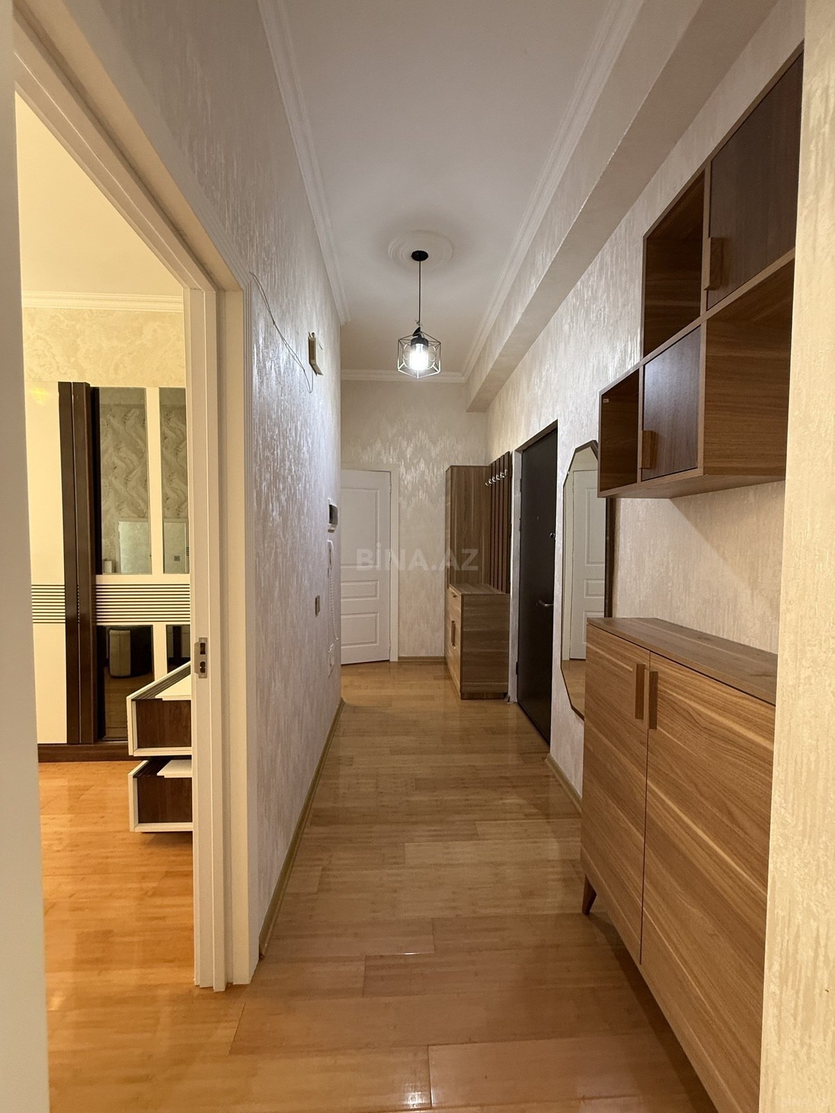 2 otaqlı Yeni tikili, Xırdalan