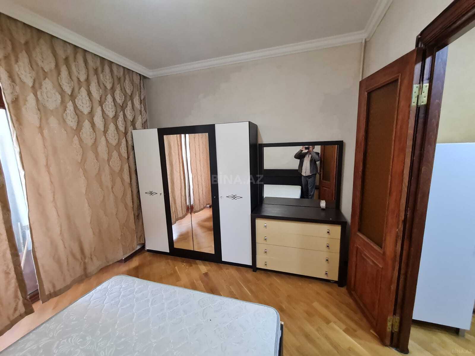 3 otaqlı Köhnə tikili, Nəsimi r., Bakı