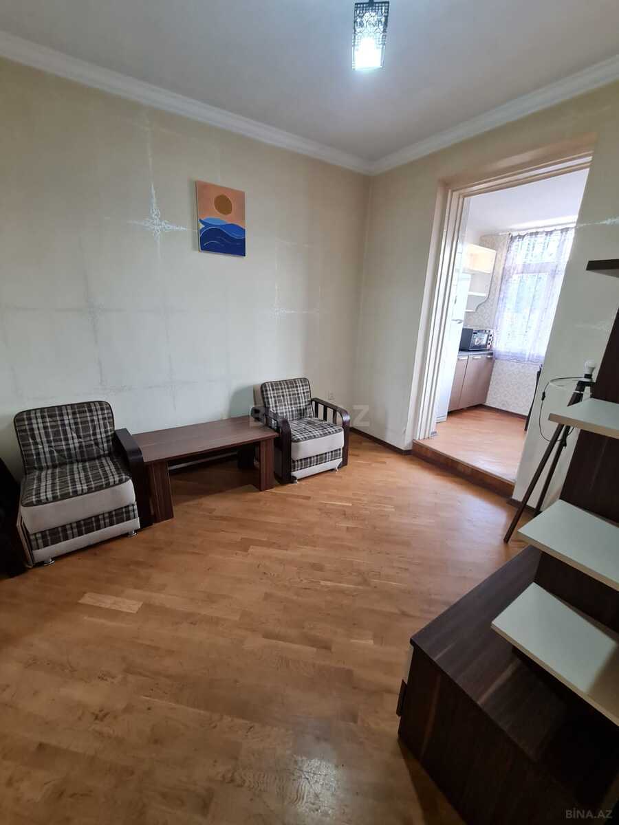 3 otaqlı Köhnə tikili, Nəsimi r., Bakı