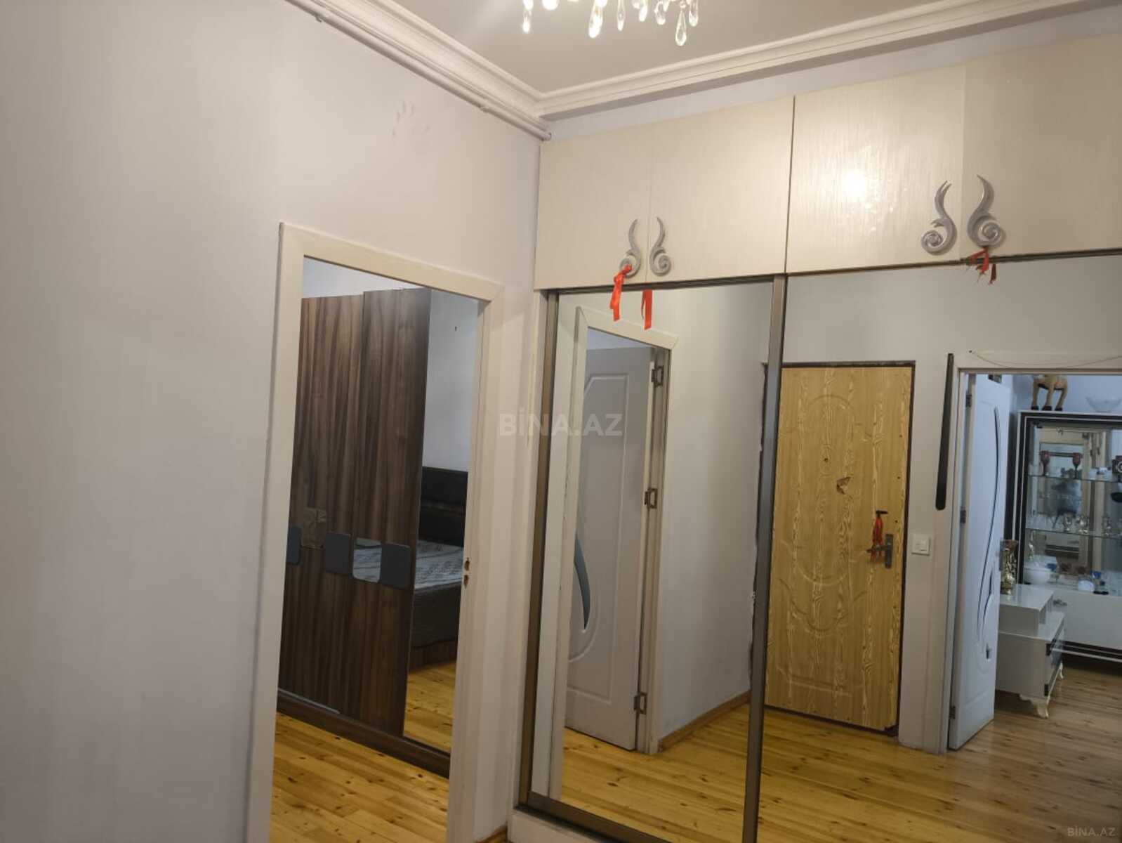 2 otaqlı Köhnə tikili, Həzi Aslanov m., Bakı