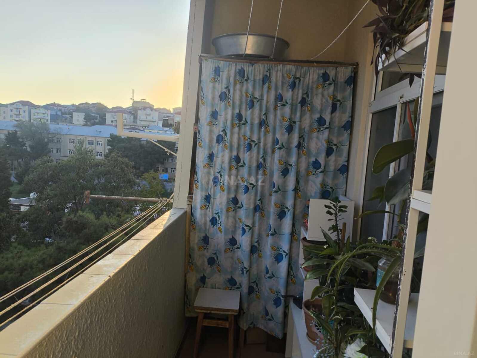 2 otaqlı Köhnə tikili, Həzi Aslanov m., Bakı