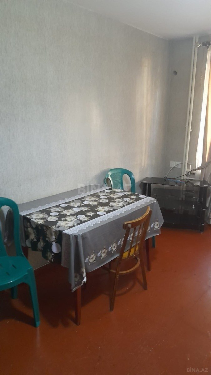 2 otaqlı Köhnə tikili, Neftçilər m., Bakı
