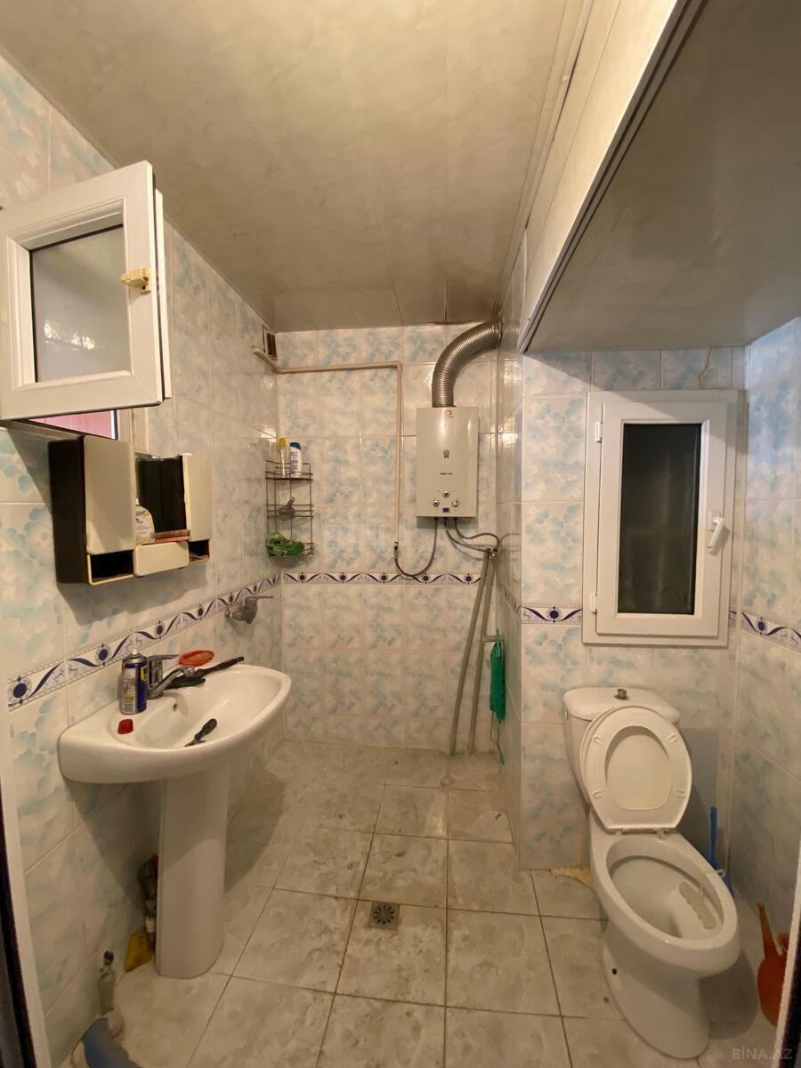4 otaqlı Köhnə tikili, Qaraçuxur q., Bakı