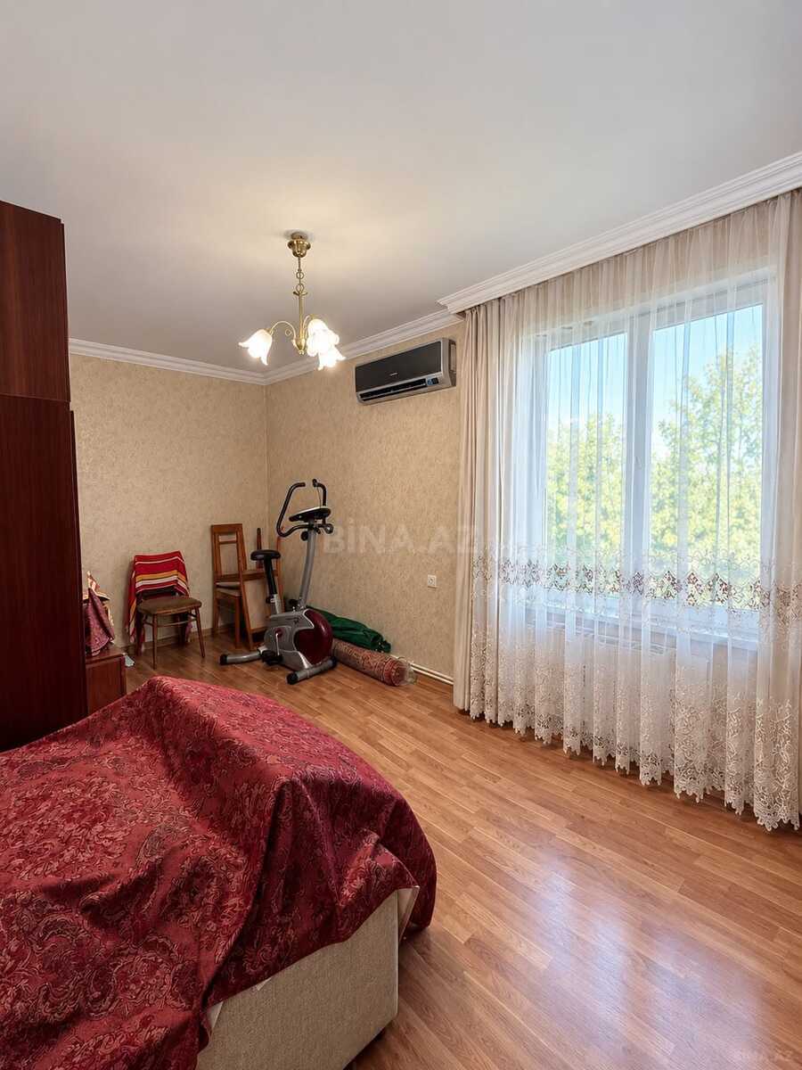 2 otaqlı Köhnə tikili, Elmlər Akademiyası m., Bakı