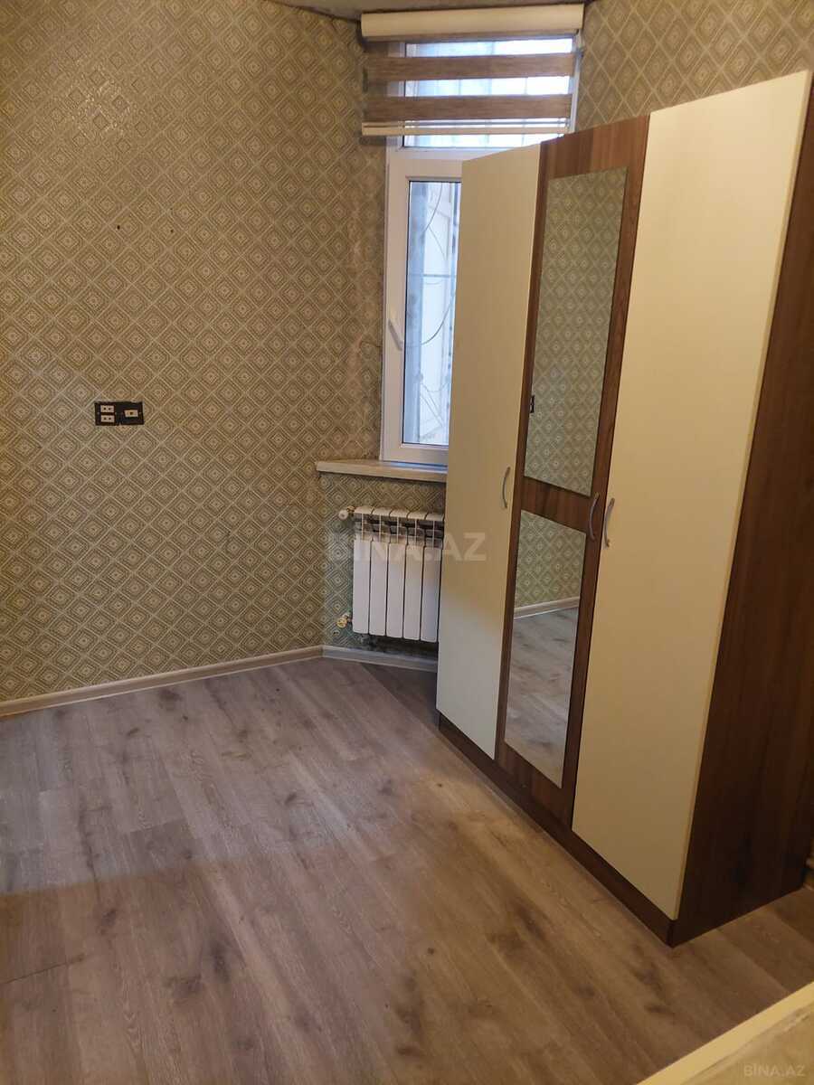 3 otaqlı Yeni tikili, Xırdalan