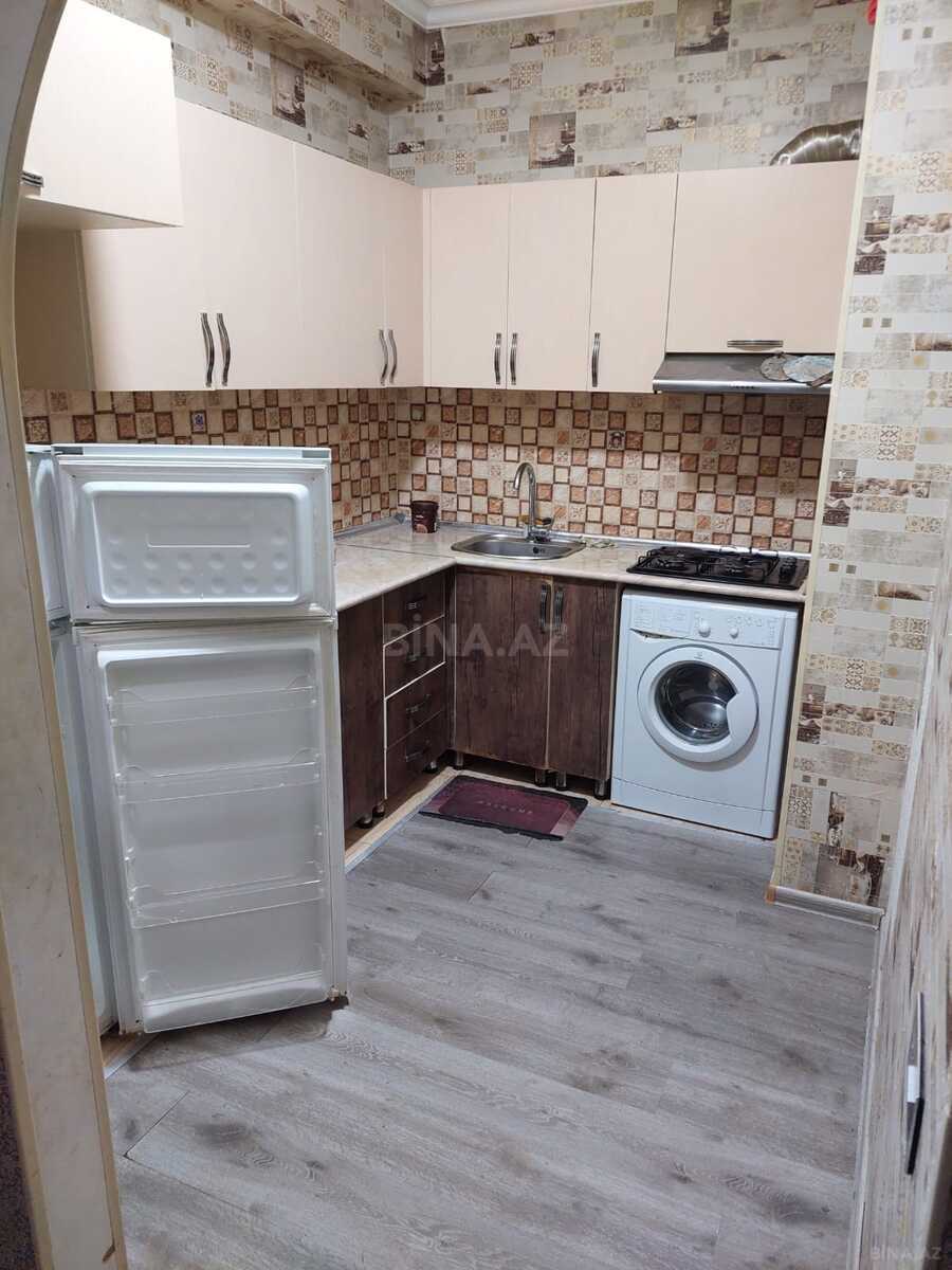 3 otaqlı Yeni tikili, Xırdalan