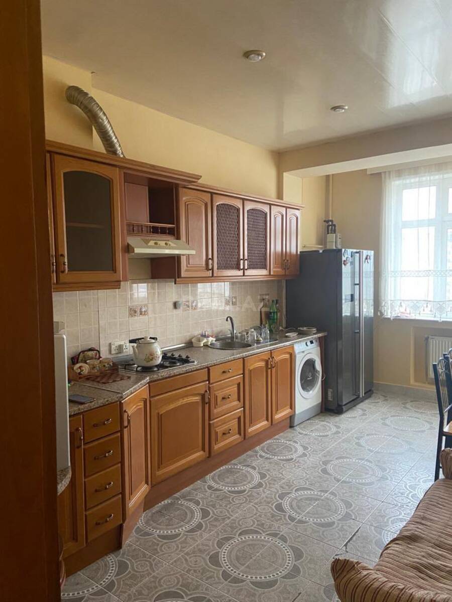 3 otaqlı Yeni tikili, Memar Əcəmi m., Bakı