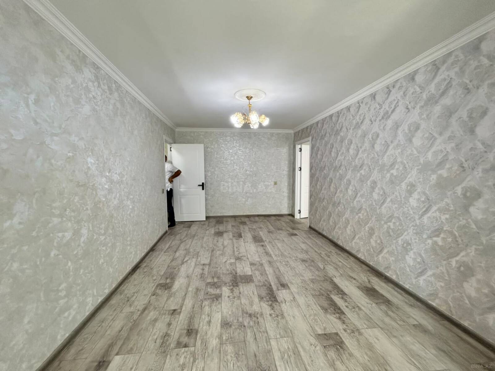 2 otaqlı Köhnə tikili, Qara Qarayev m., Bakı