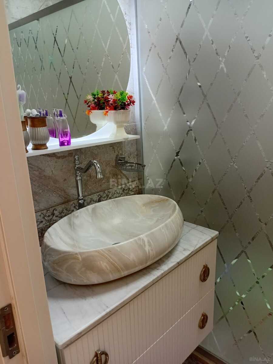 3 otaqlı Yeni tikili, Qara Qarayev m., Bakı
