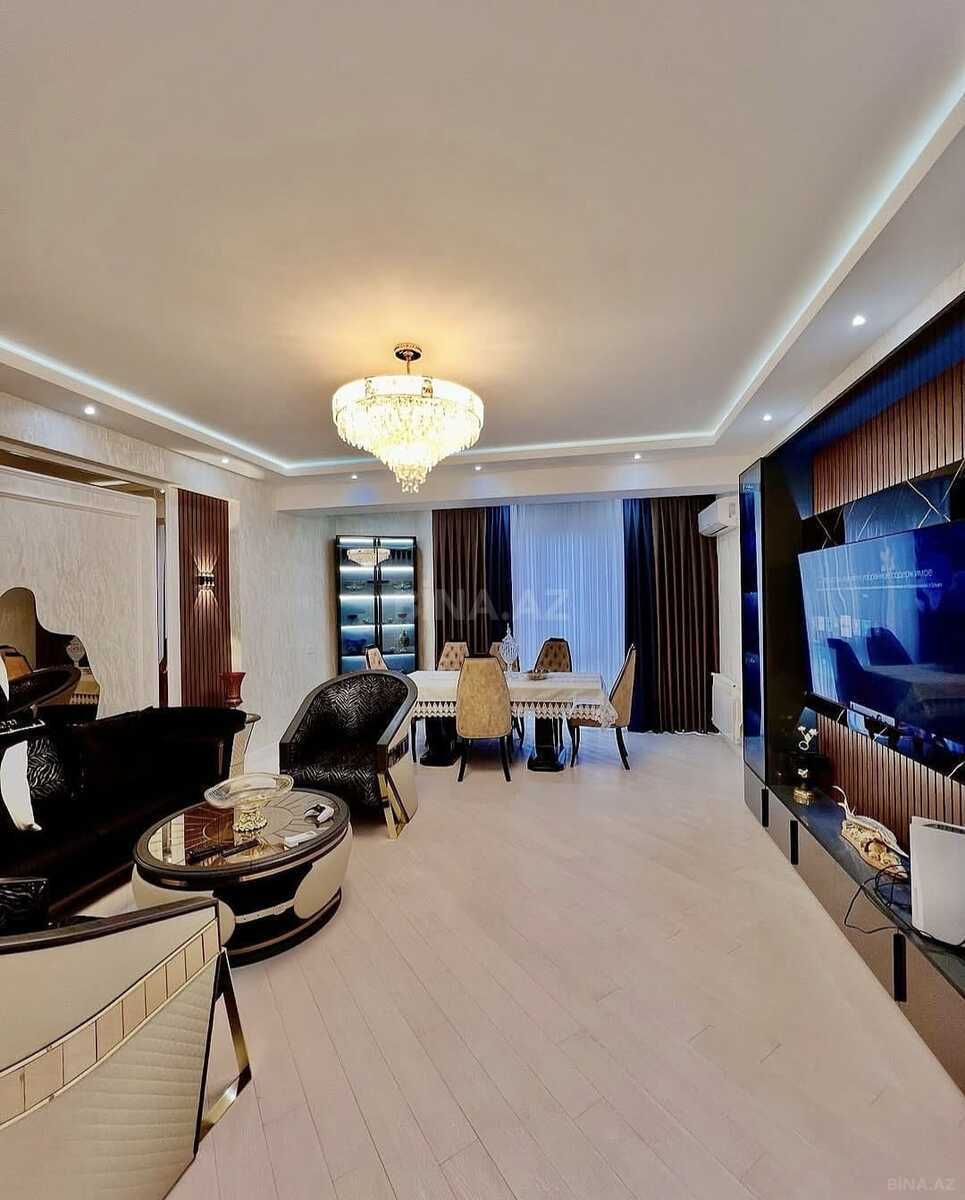3 otaqlı Yeni tikili, 8 Noyabr m., Bakı