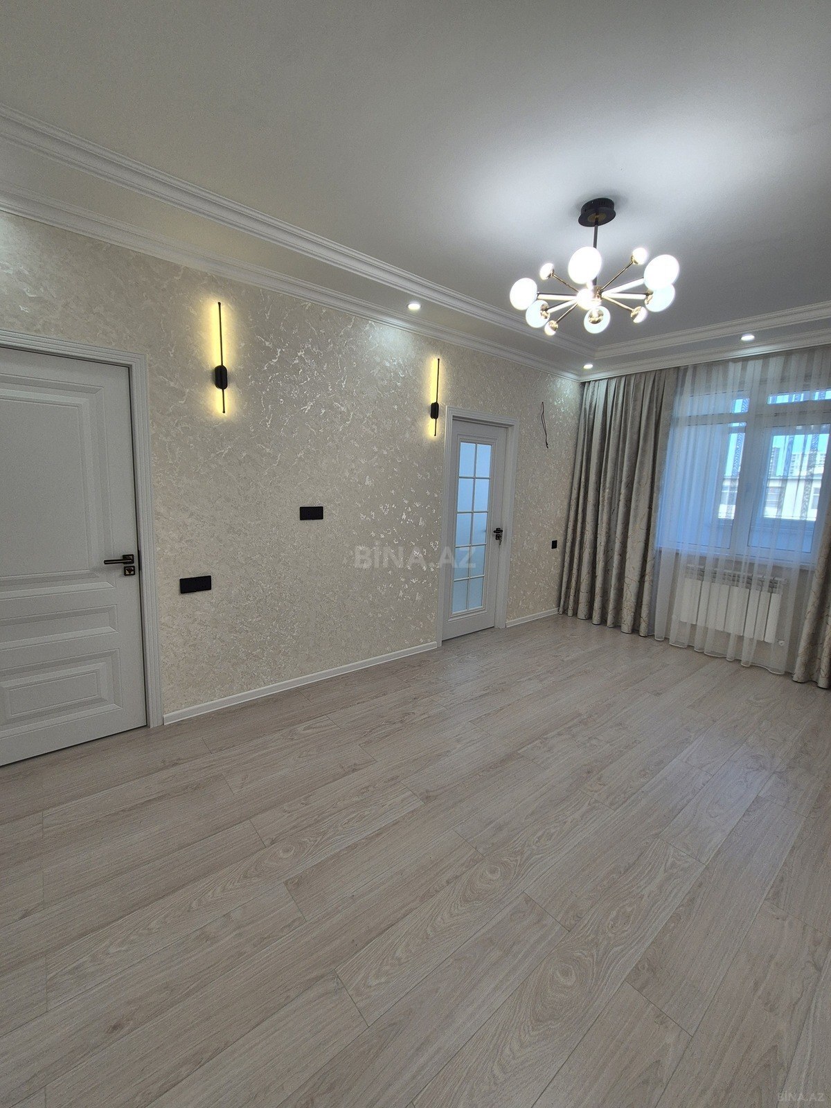 2 otaqlı Köhnə tikili, Azadlıq Prospekti m., Bakı