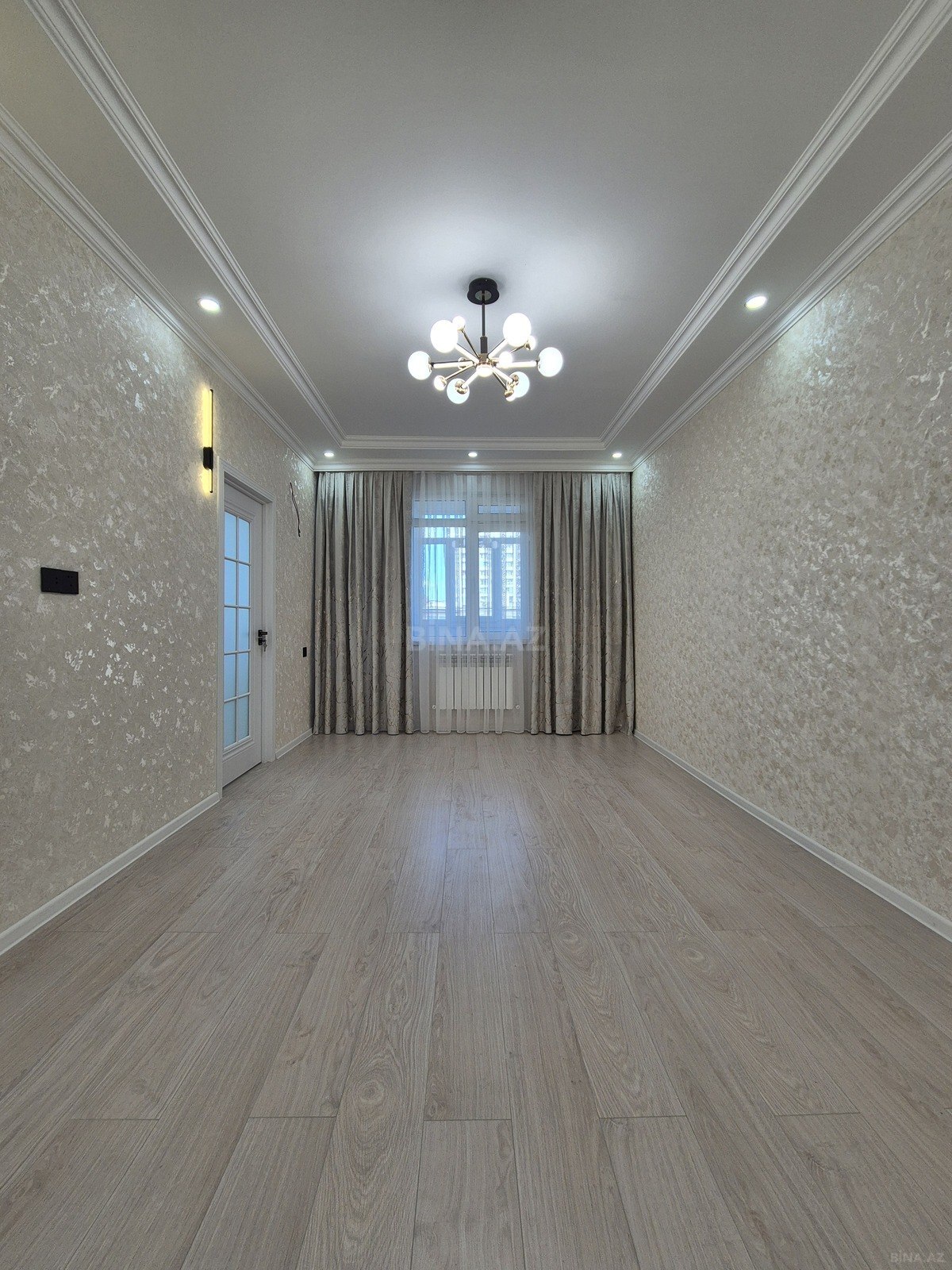 2 otaqlı Köhnə tikili, Azadlıq Prospekti m., Bakı