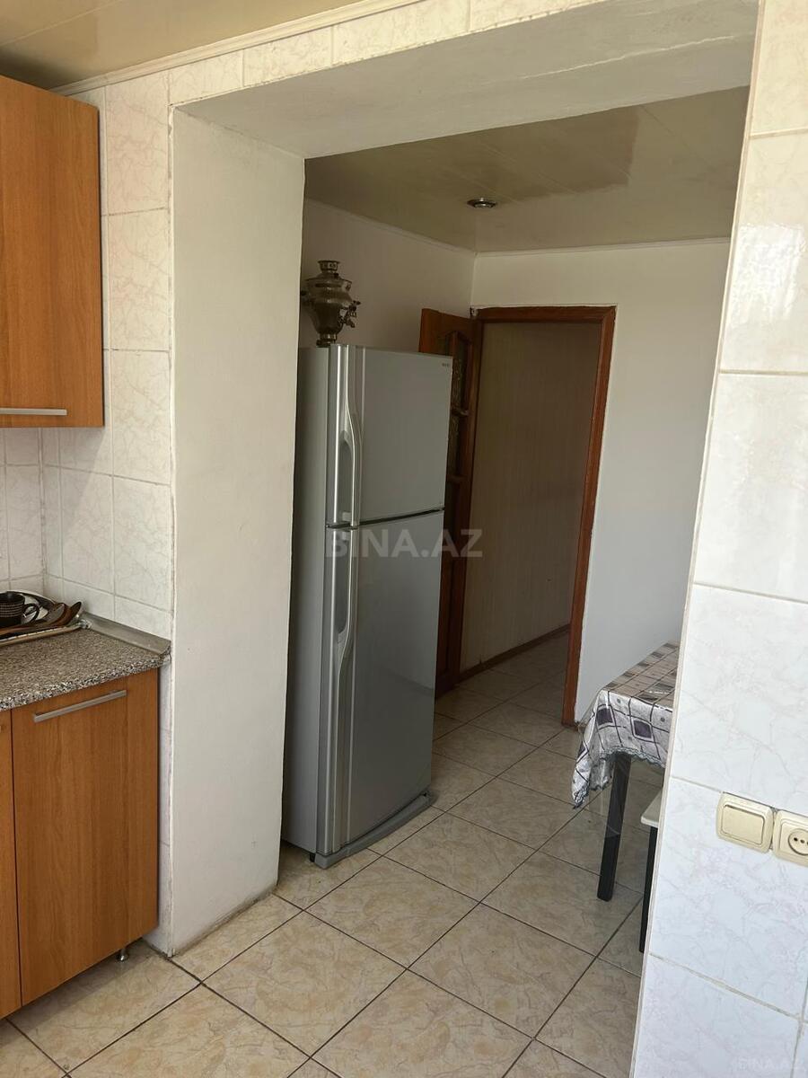 3 otaqlı Köhnə tikili, Gənclik m., Bakı