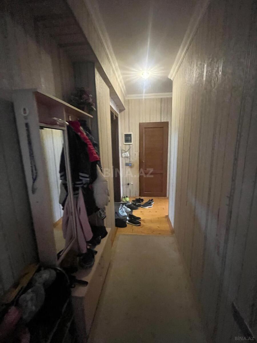 3 otaqlı Yeni tikili, Xırdalan