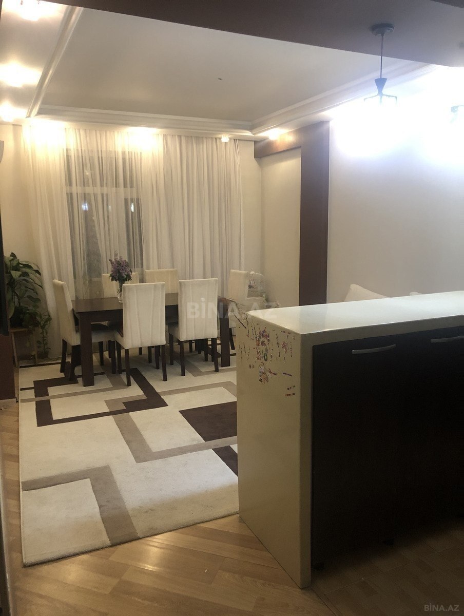 3 otaqlı Yeni tikili, İnşaatçılar m., Bakı