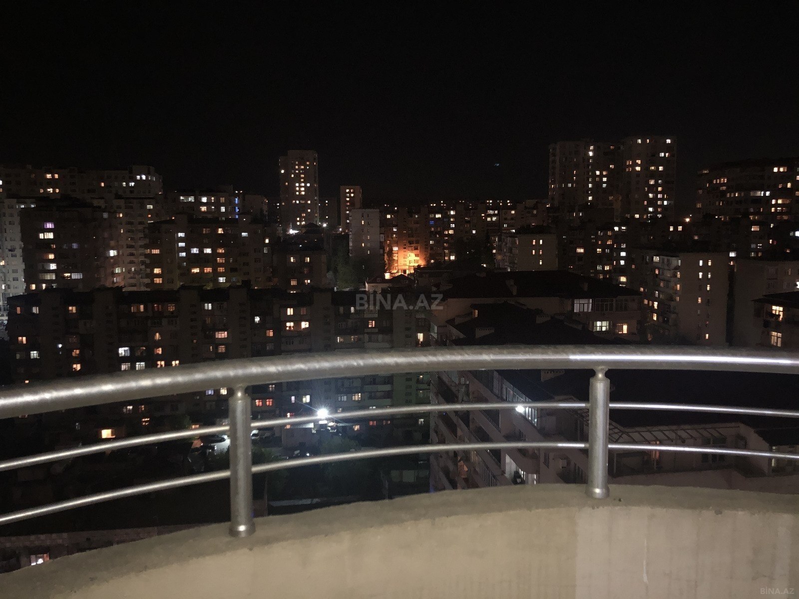 3 otaqlı Yeni tikili, İnşaatçılar m., Bakı