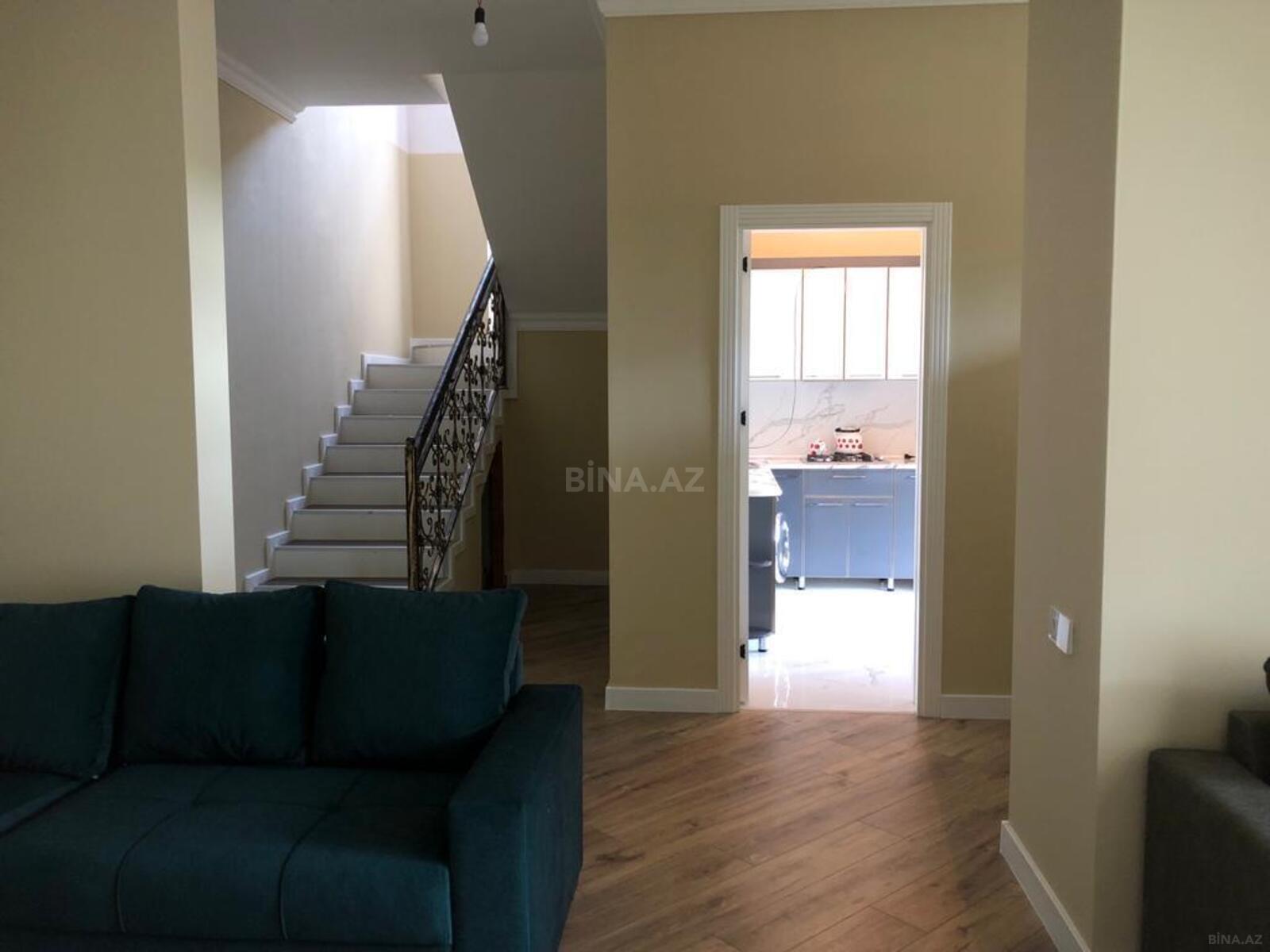7 otaqlı Həyət evi/Bağ evi, Qax