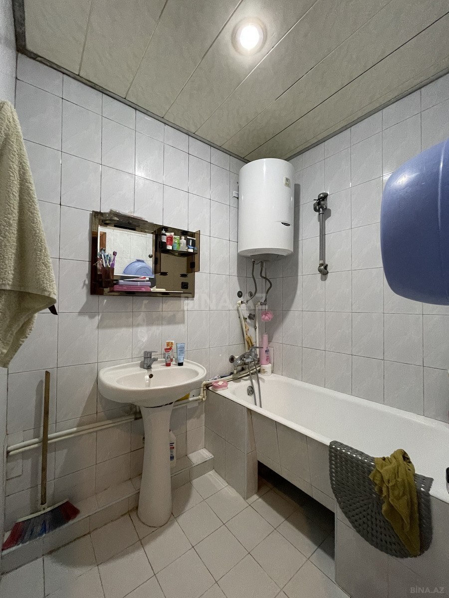4 otaqlı Köhnə tikili, Azadlıq Prospekti m., Bakı